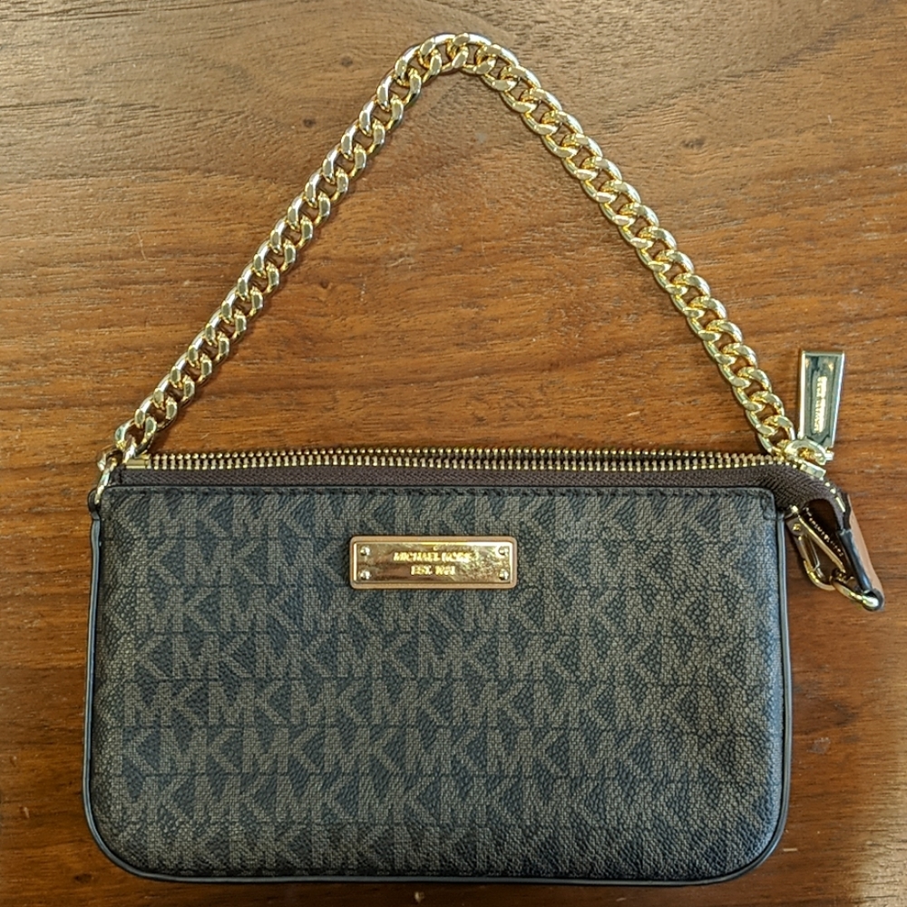 Michael Kors Jet Set Logo Chain Wallet